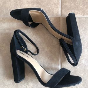 Black heeled sandals